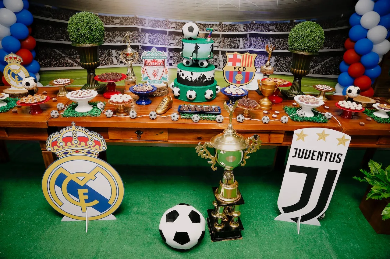Anniversaire sur le theme du foot